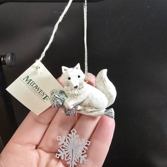 NWT RARE Pam Schifferl Winter White Fox Ornament Snowflake Accent  By Midwest - Picture 1 of 9